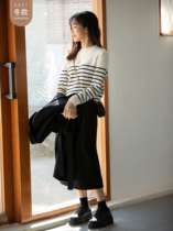 Seven Volume One cut sweater female small man French half striped round neck sleeve knitted sweater women autumn and winter 1811