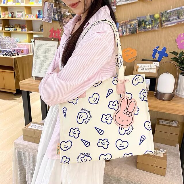 Cute Cartoon Large Capacity Canvas Bag Female Summer Student Class Tote Bag Versatile Commuting Shoulder Tote Bag
