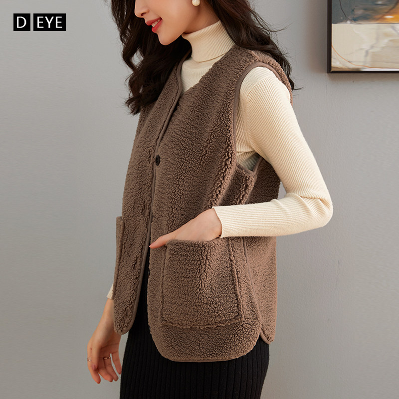 Fur one-piece vest women's autumn and winter imitation lamb wool outer tower vest thickened short section vest jacket
