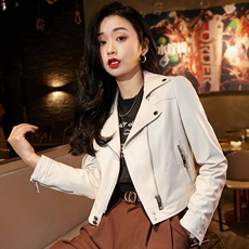 Кожаная куртка 白色海宁真皮皮衣女2021春款新款机车皮夹克绵羊短款外套欧货春秋
