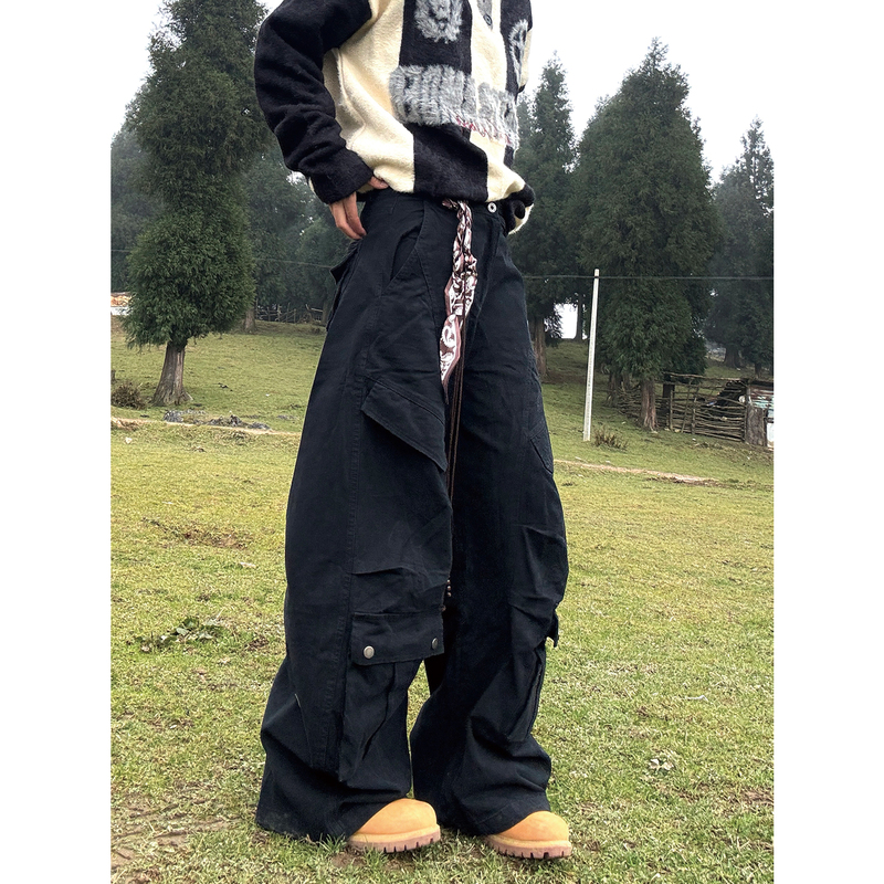 Eat Dark Functional Style Multi-Pocket Cargo Pants with Chain Decoration, High Street Loose Wide-Leg Unisex Trendy Casual Pants