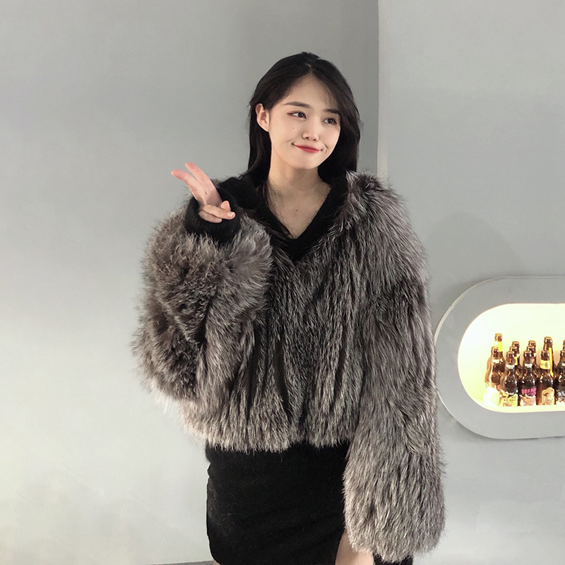 2021 winter new imported silver fox fur mink casual short hooded fur coat fox fur fashion