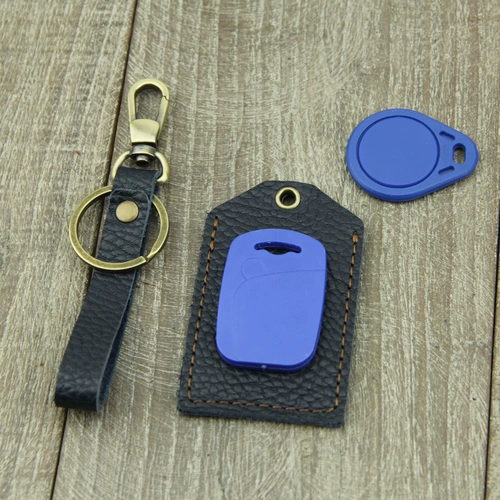 Кожаный чехол для проездного и картхолдер, брелок, мультяшный защитный чехол