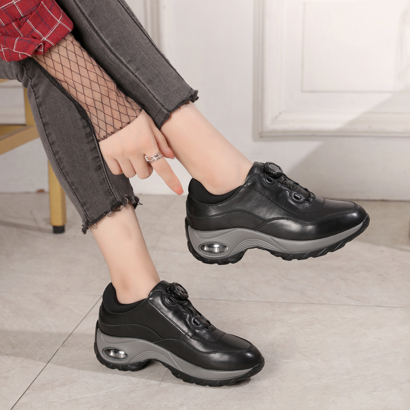 Spring and Autumn New Style First-Layer Cowhide Rotating Buckle Lace-Up Lightweight Non-Slip Fashionable Casual Air-Cushion Soft-Soled Walking Shoes for Mothers