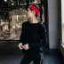 Quần áo thể dục nữ mùa thu đông mới thả nhanh khô chạy bộ áo tập yoga đỏ thời trang giản dị áo thun thể thao dài tay áo ba lỗ tập gym Áo phông thể thao