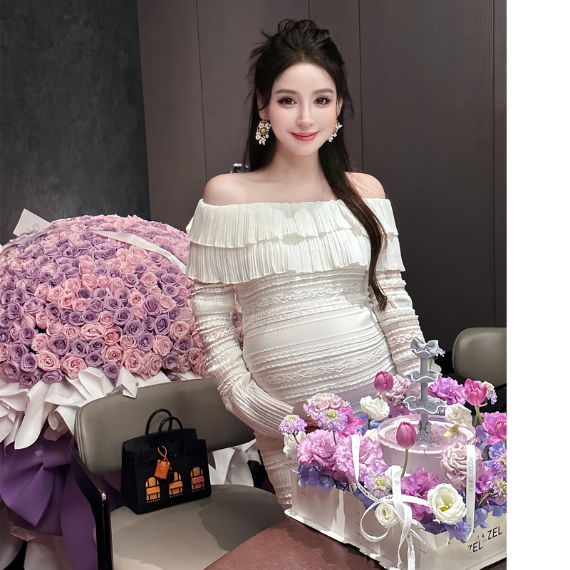 Maternity Wear 2026 Spring and Summer New French Style One-Shoulder Ruffled Long-Sleeved Dress Slim Fit Elegant Dress