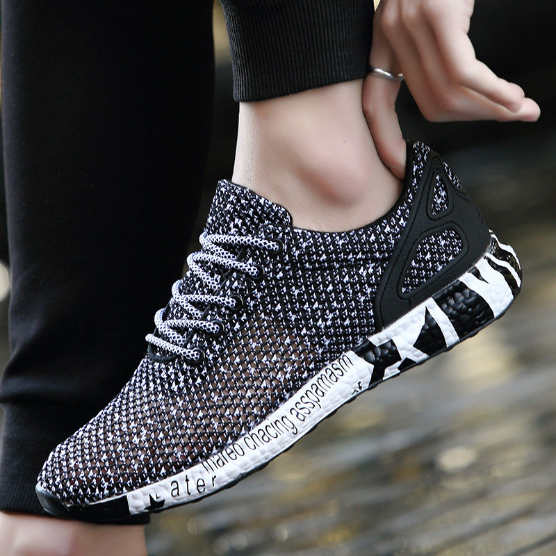 2022 New Summer Sports Casual Sandals Sandals Beach Trends Breathable Dongle Shoes Net Face Teen Men's Shoes