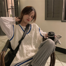 V Neckline Sweater Sweater Vest Woman 2022 Spring Academy Wind Horse clip loose 100 lap knit waistcoat jacket