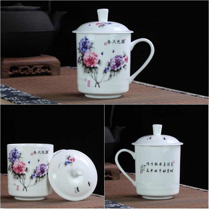Jingdezhen ceramics cup with cover office meeting gift ipads China cup blue and white porcelain cup can be customized design and color