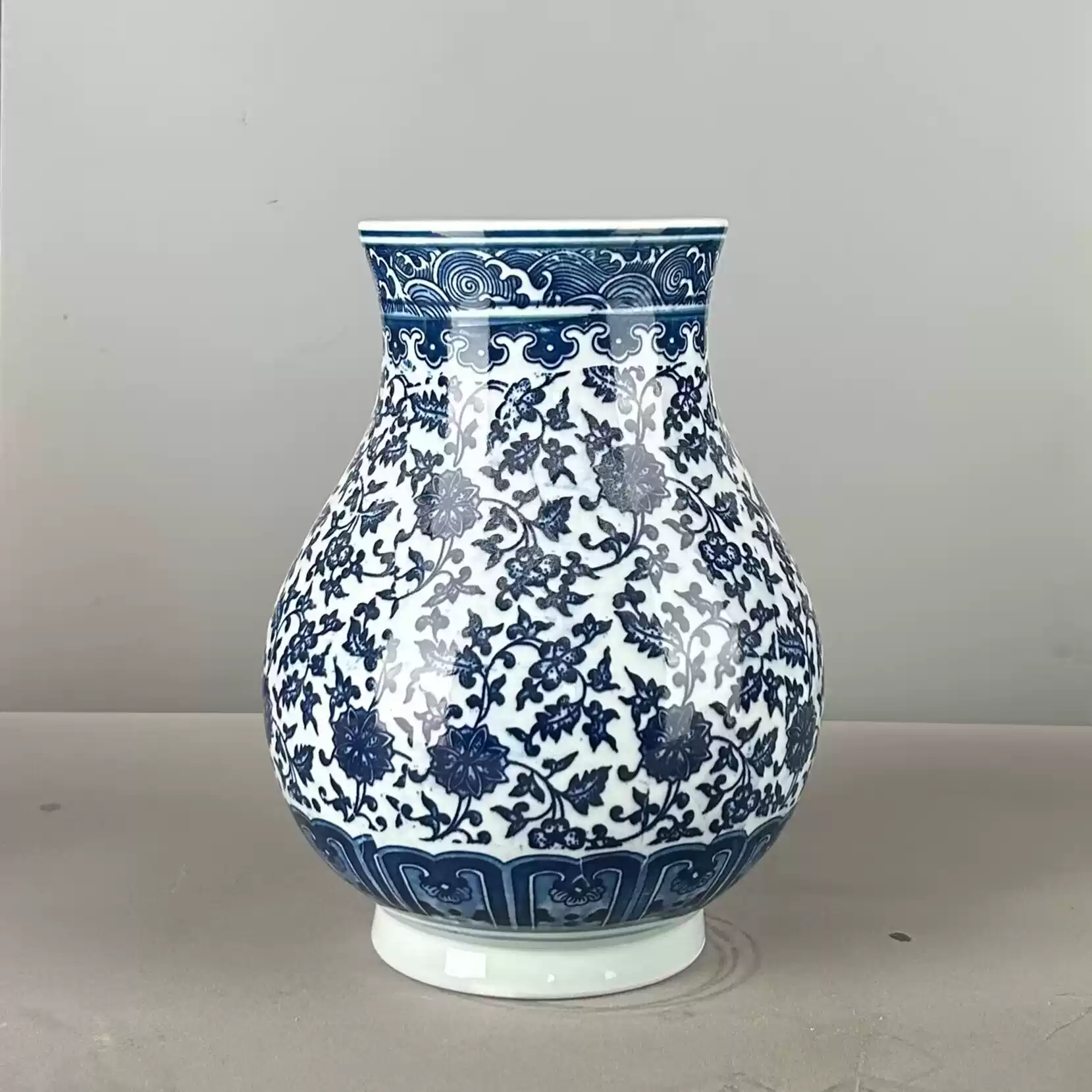 仿大清干隆青花瓷瓶明清风格陶瓷花瓶瓷绘轩制