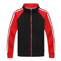 Три стержня плюс бархатные красные рукава