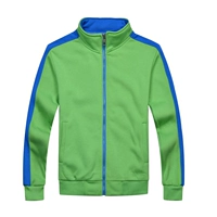 Один бар без бархата - зеленая одежда и синие рукава