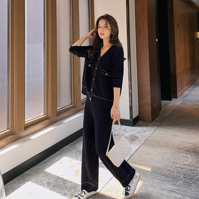 Blue Language Great Size Women Dress Fat Sister Mm Herbon Wind Knit Sweatshirt Broadlegged Pants Spring Dress New Tibetan Flesh Display Slim Fit