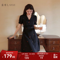 Blue Language Big Code Woman Dress Fat Mm Temperament V Collar Crushed Flower Embroidered Dress With Dress Summer New Conspiculess Shade of a small black dress