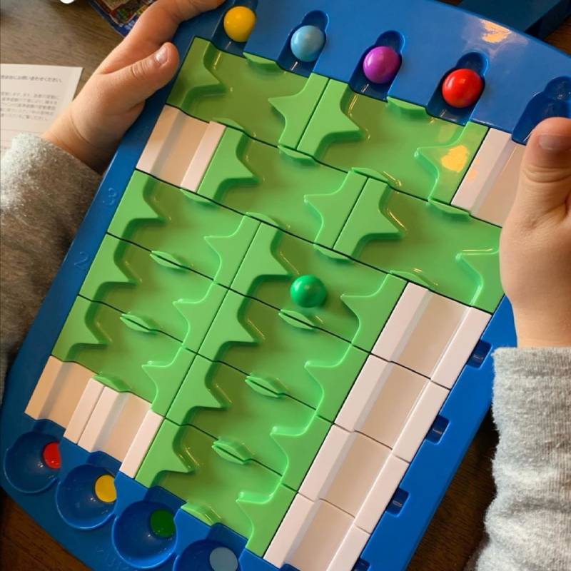 Fanbei Ma Ma) Kumon Japanese official document ball ball ball maze 60 level children's puzzle mathematics teaching aids 4-5 years old