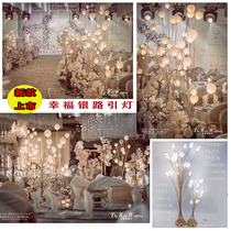 Wedding luminous road lantern wrought iron happiness tree stage background layout S-shaped road guide mall window display ornaments
