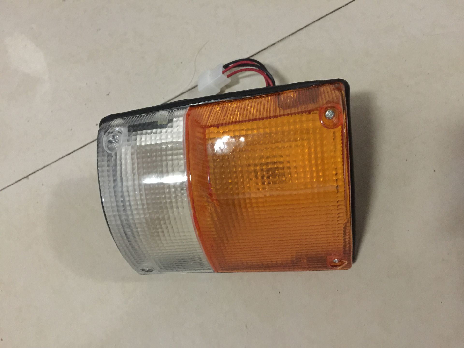 Xugong crane accessories directional light Qixing yellow and white directional light