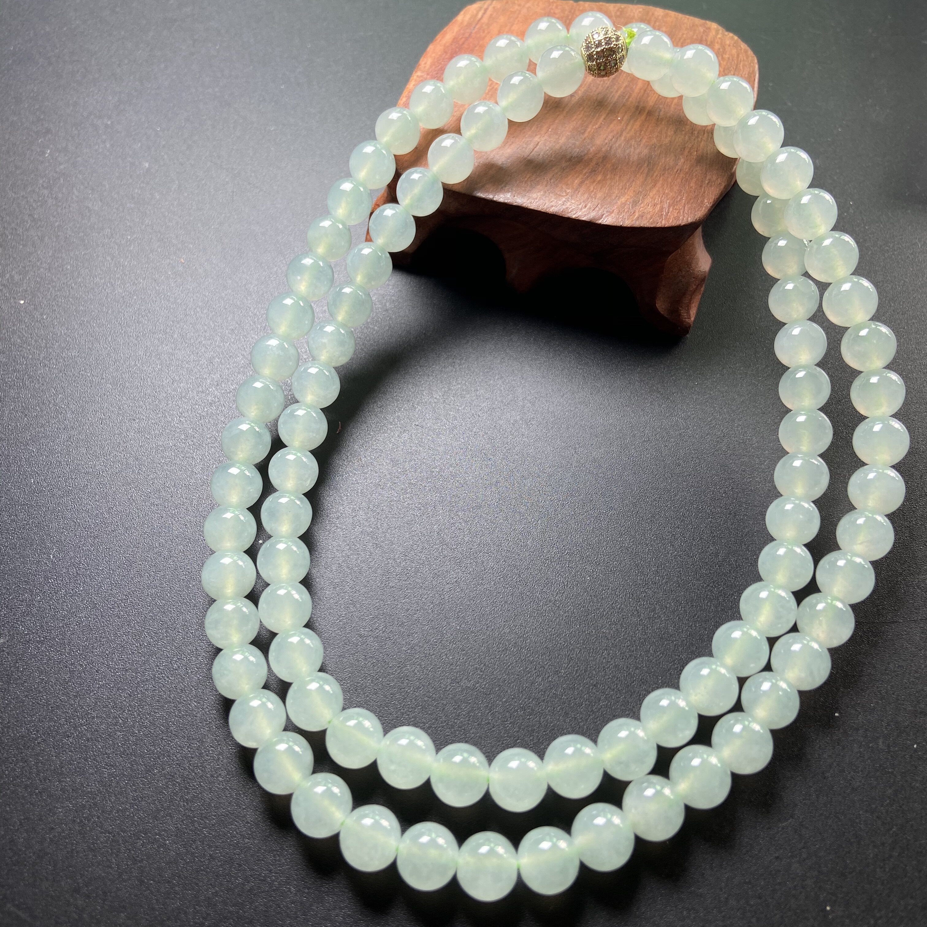 Shan Cheng jade A goods ice clear bottom round beads hand chain hand string necklace