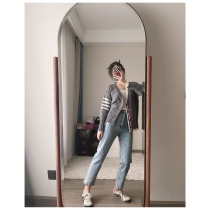 The new version of the pants King version of the old washed straight jeans high waist without repair