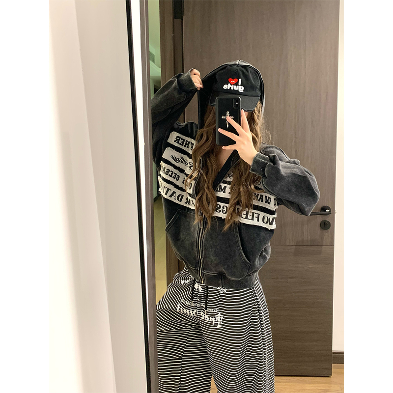 Milione Washed Vintage Letter Patch Hoodie Sweatshirt for Women, Autumn American Style Loose Versatile Couple's Jacket Milione Washed Vintage Letter Patch Hoodie Sweatshirt for Women, Autumn American Style Loose Versatile Couple's Jacket