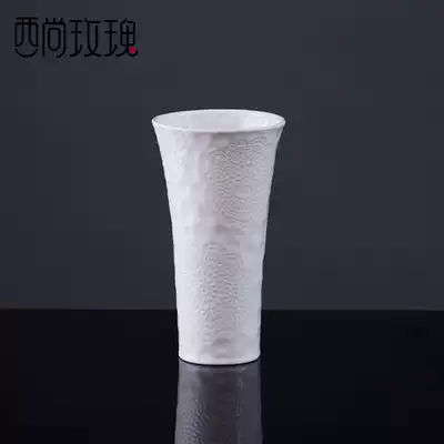 Creative retro European white ceramic vase home decoration relief table coffee table decoration flower arrangement