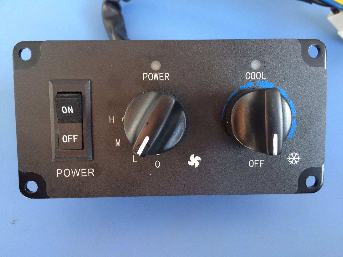 Air-conditioning panel temperature controller switch for Fukuda tractor agricultural machines SMC12-TG1204-010 Revo-Taobao