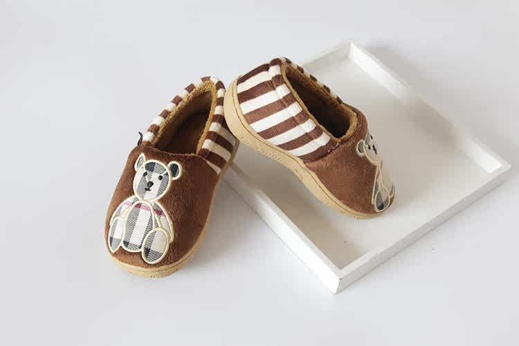 Pantoufles enfants en suède pour hiver - semelle plastique - Ref 1008465 Image 15