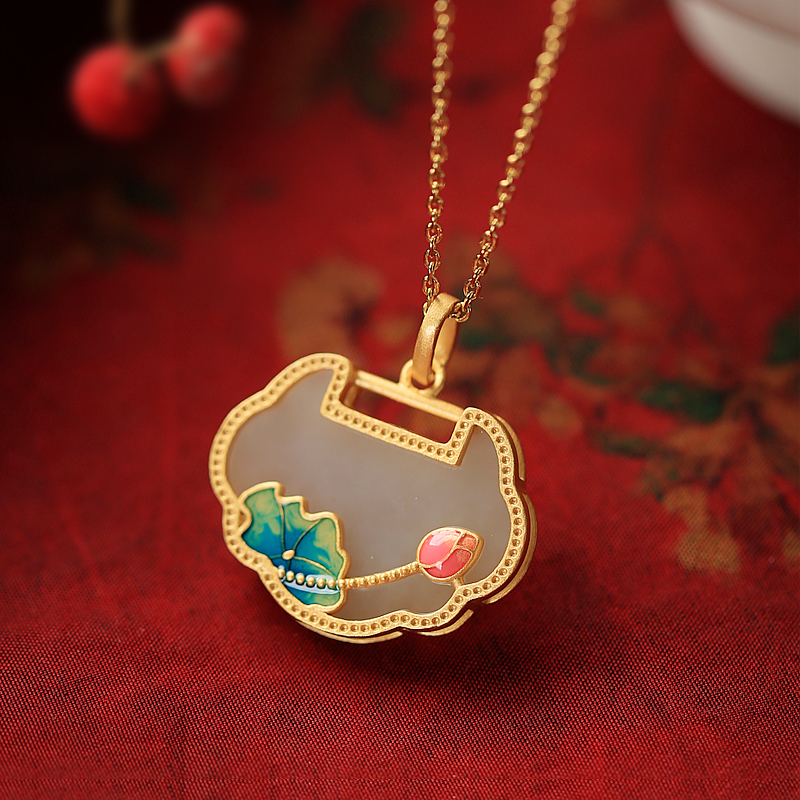 Little silversmith Jade Shangsheng lotus sterling silver ancient gold inlaid Hetian jade longevity lock necklace female country tide lotus jade pendant