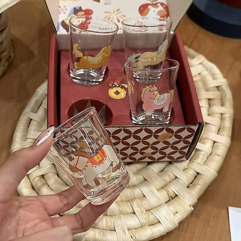 Super Stylish Glass Shot Glasses for the Year of the Horse, High Aesthetic Value, Perfect for a Light Drink, Suitable for Home Use, New Year Gifts, and Gift-Giving
