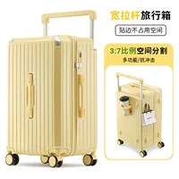 Широкая тяга желтого цвета для сыра проще в использовании [подстаканник + боковой крючок]