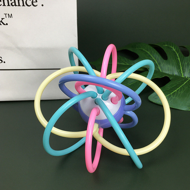 Manhattan newborn baby hand grip ball gear gear molars Bell baby grip training puzzle soft glue gnawing gnawing glue