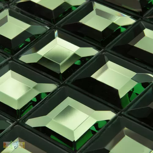 Зеленая стеклянная мозаика на стену, зеркальный эффект