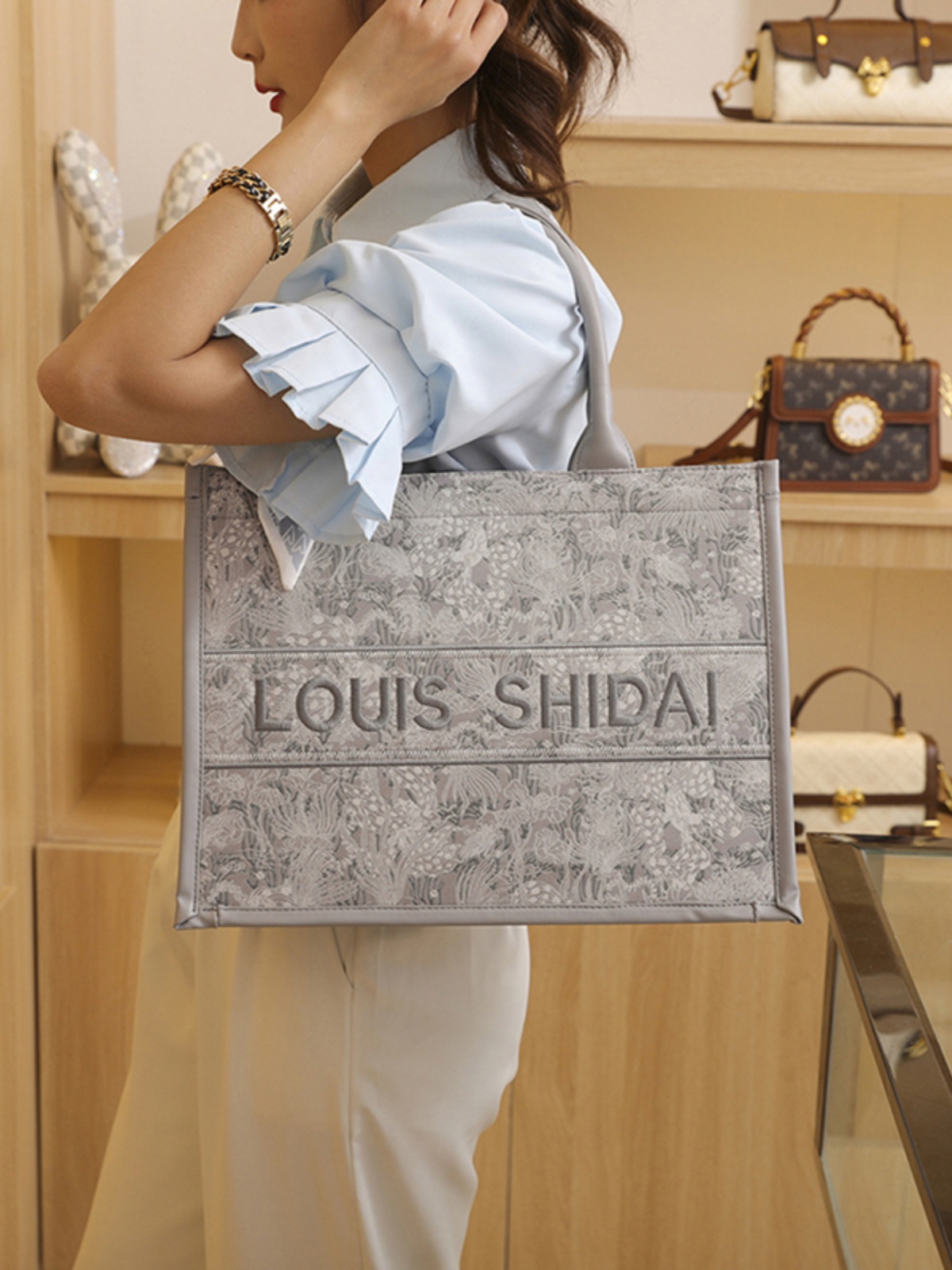 Premium for Women 2024 New Fashionable Large Capacity Single Shoulder Underarm , Hundred Step Handheld Commuter Tote_voghion.com