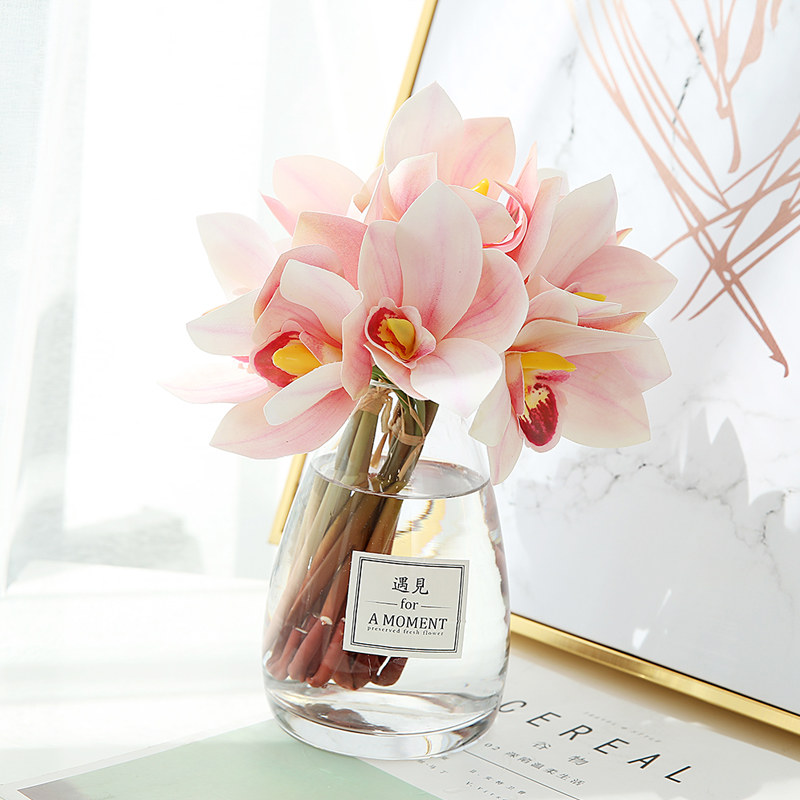 Simulation Cyellan Handzah Bouquet Emulation Decorative Floral Composition Suit Handwash Table Tea Table Tea Table Wedding Celebration Floral Affair