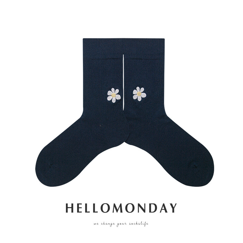 HELLO MONDAY socks women's middle tube socks ins trendy men's all-match Qiusen series embroidered flowers simple neutral socks