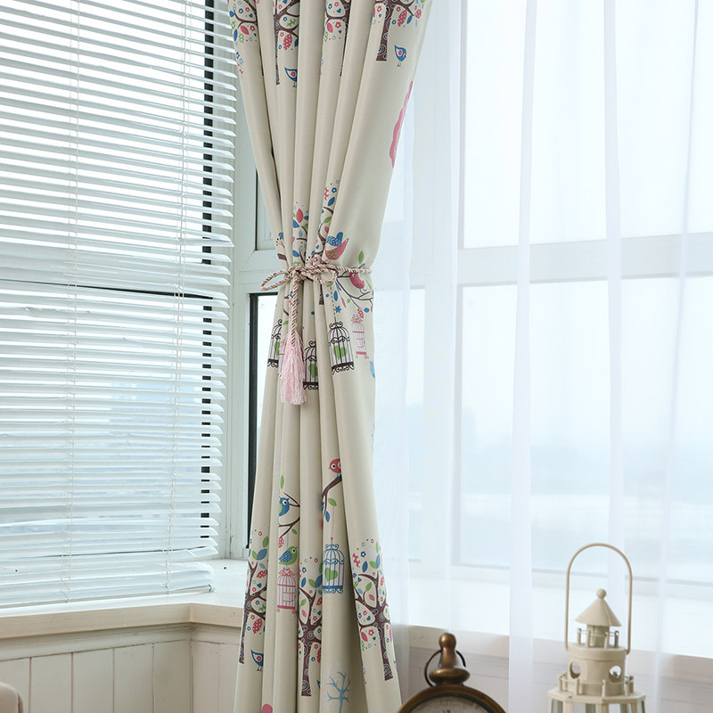 ������Ȼ����԰��Ӻ��Ʒȫ�ڹⴰ��������