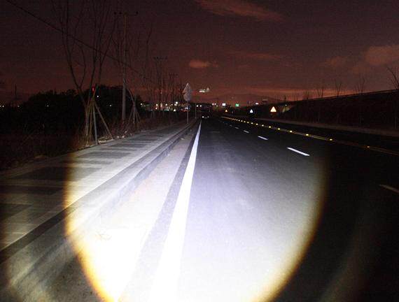 Eclairage pour vélo - phare - Ref 2398632 Image 42