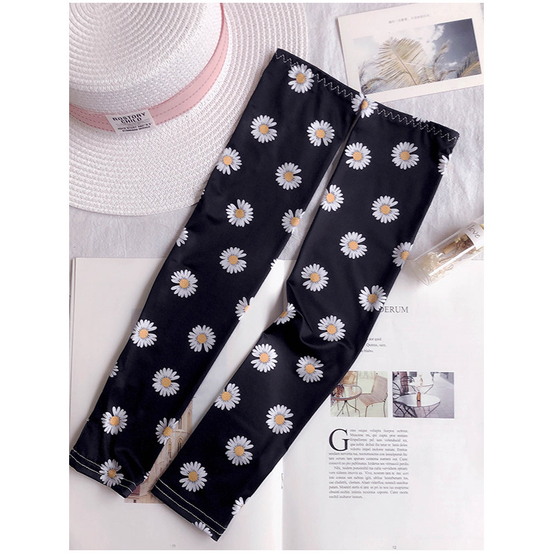 Sunscreen hand sleeve arm guard ins ice silk net red tide brand small daisy Hyun Ya style Korean version thin sleeve gloves ice sleeve female