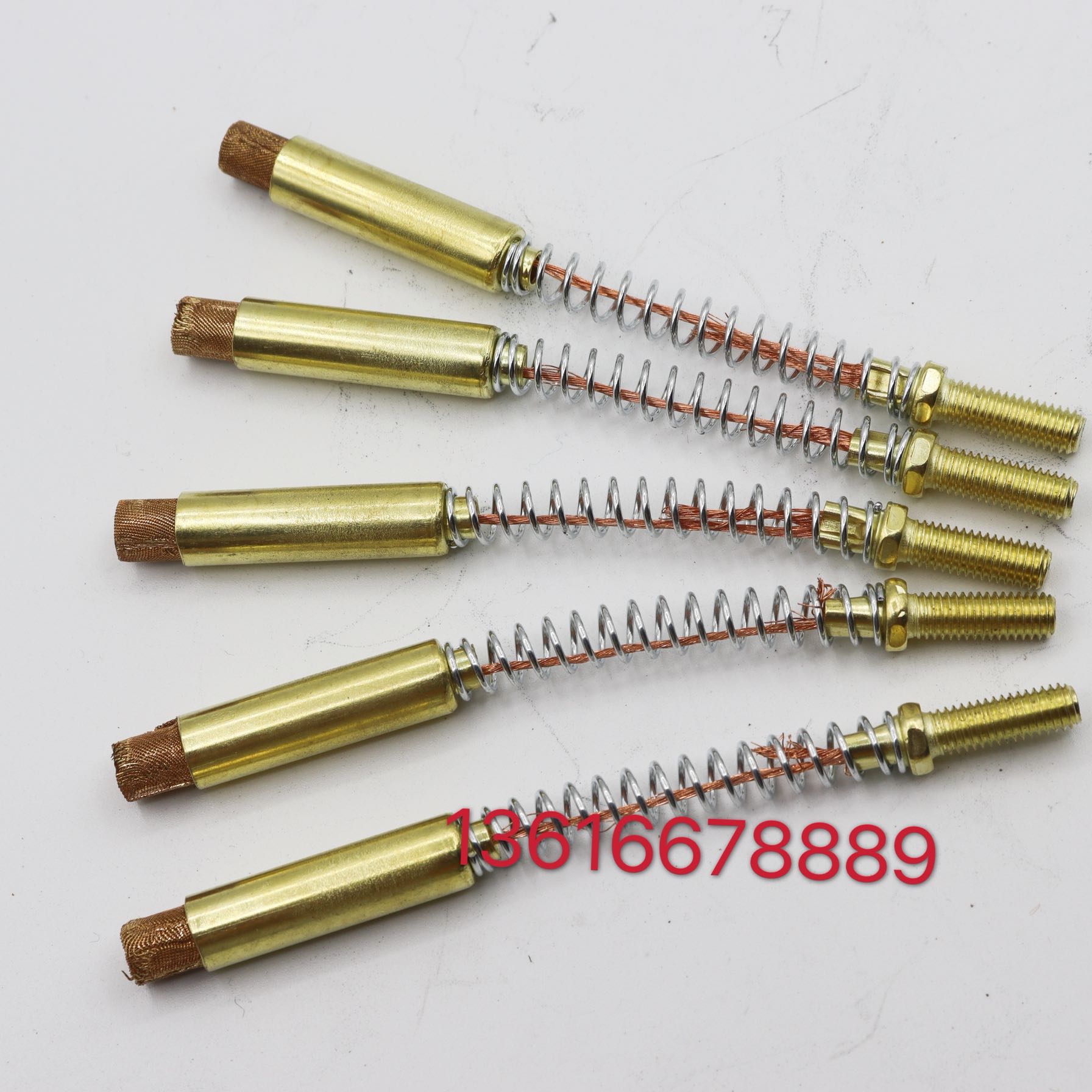 Clutch brush core diameter 8MM length 32MM Real core copper carbon brush 8 * 32
