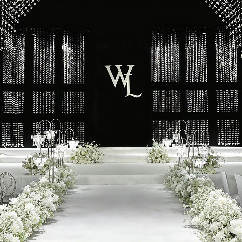 Wedding Props: Layered Crystal Bead Curtains, Hollow Crystal Beads, Crystal Columns, Pineapple Beads, Buckle Bead Chains, and Frame Structures