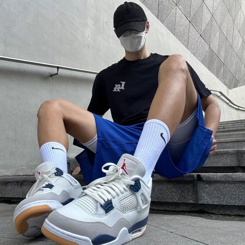Jordanxnikesbairjordan4 Fabric and Synthetic Leather Collaboration Mid-Top Basketball Shoes Dr5415-100