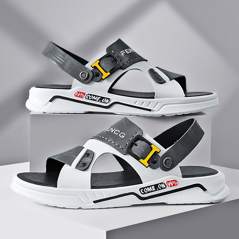 Sandals men's 2022 new summer outwear Deodorant Outdoor Sports Casual Beach Non-slip Wear and wear driving slippers