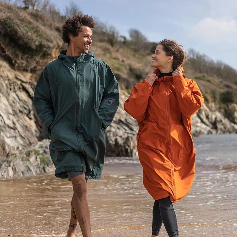 Fourth Element Tidal Robe zipper bathrobe swimming surf cloak