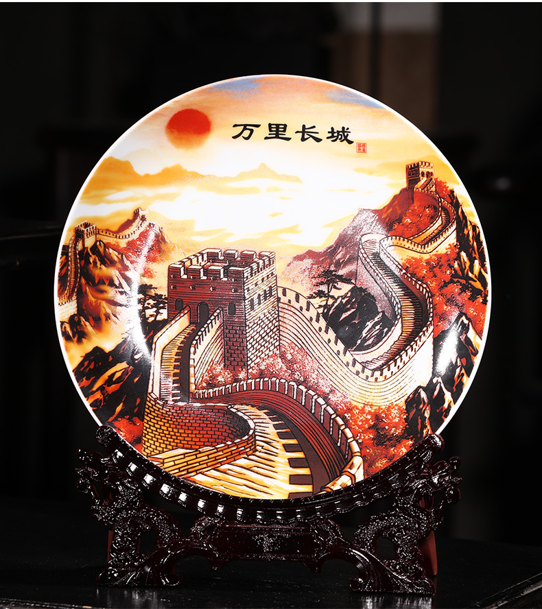 The tripod with two handles The jingdezhen chinaware Great Wall hanging dish household adornment handicraft decoration decoration plate