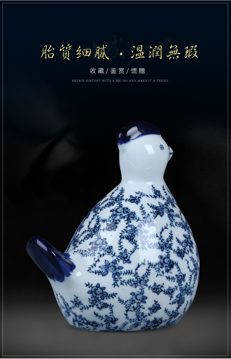 New Chinese style ceramic chicken place feng shui jingdezhen porcelain creative home wine cabinet office decoration