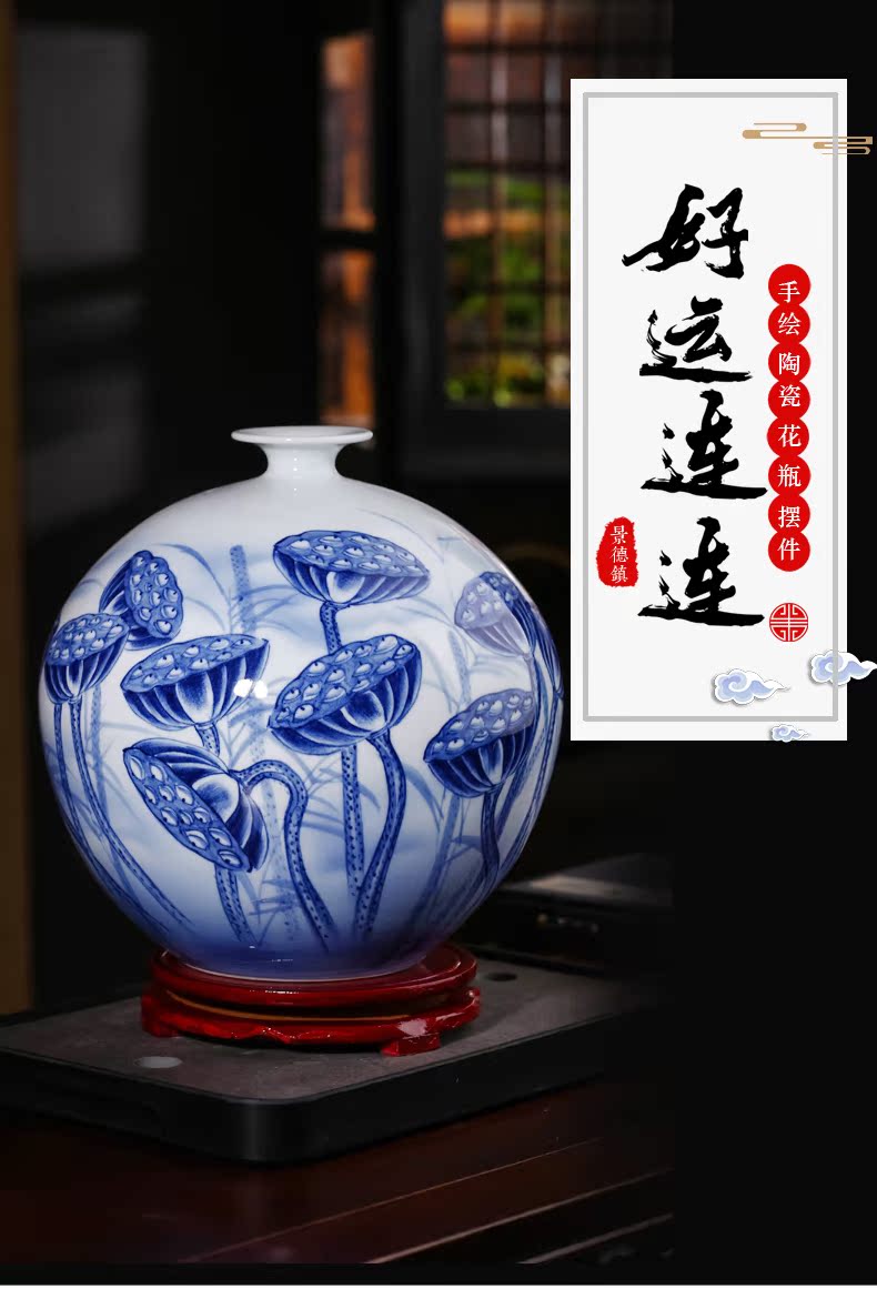 Jingdezhen ceramics hand - made of blue and white porcelain vases, flower arrangement of Chinese style household living room TV ark adornment furnishing articles