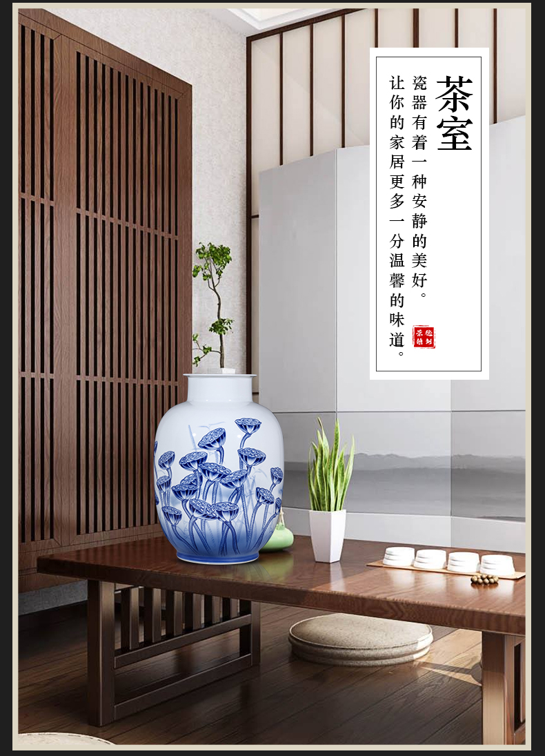 Jingdezhen ceramics by hand draw blue and white porcelain vases, flower arranging Chinese sitting room TV cabinet office furnishing articles