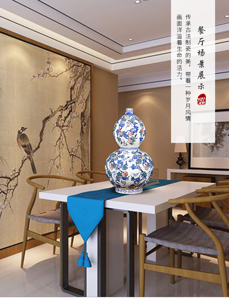 Jingdezhen ceramics hand - made antique blue and white porcelain live figure gourd vases, furnishing articles furnishing articles of Chinese style living room wine