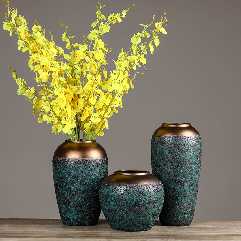 Jingdezhen ceramic vase without glaze thick clay dried flowers flower arrangement to restore ancient ways do old pottery household adornment is placed in the living room