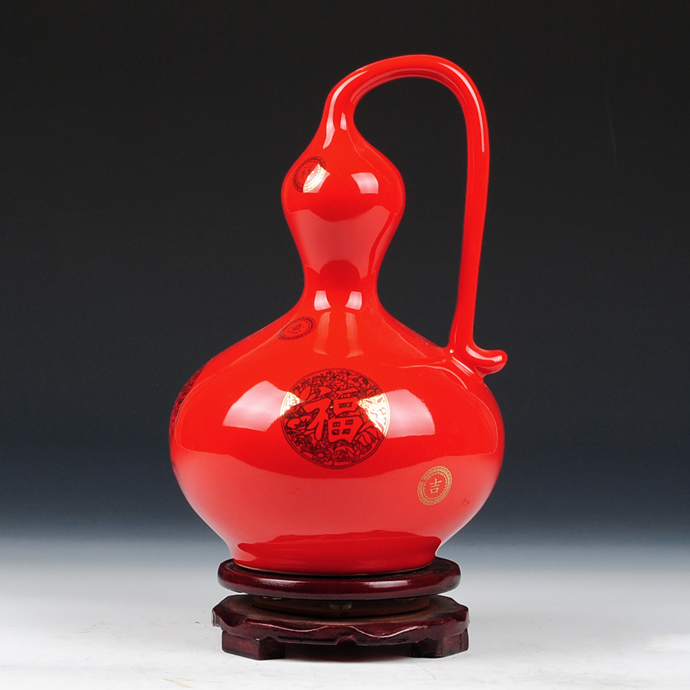 Jingdezhen ceramics China red peony lucky gourd vases and modern vogue to live in a new home decoration items